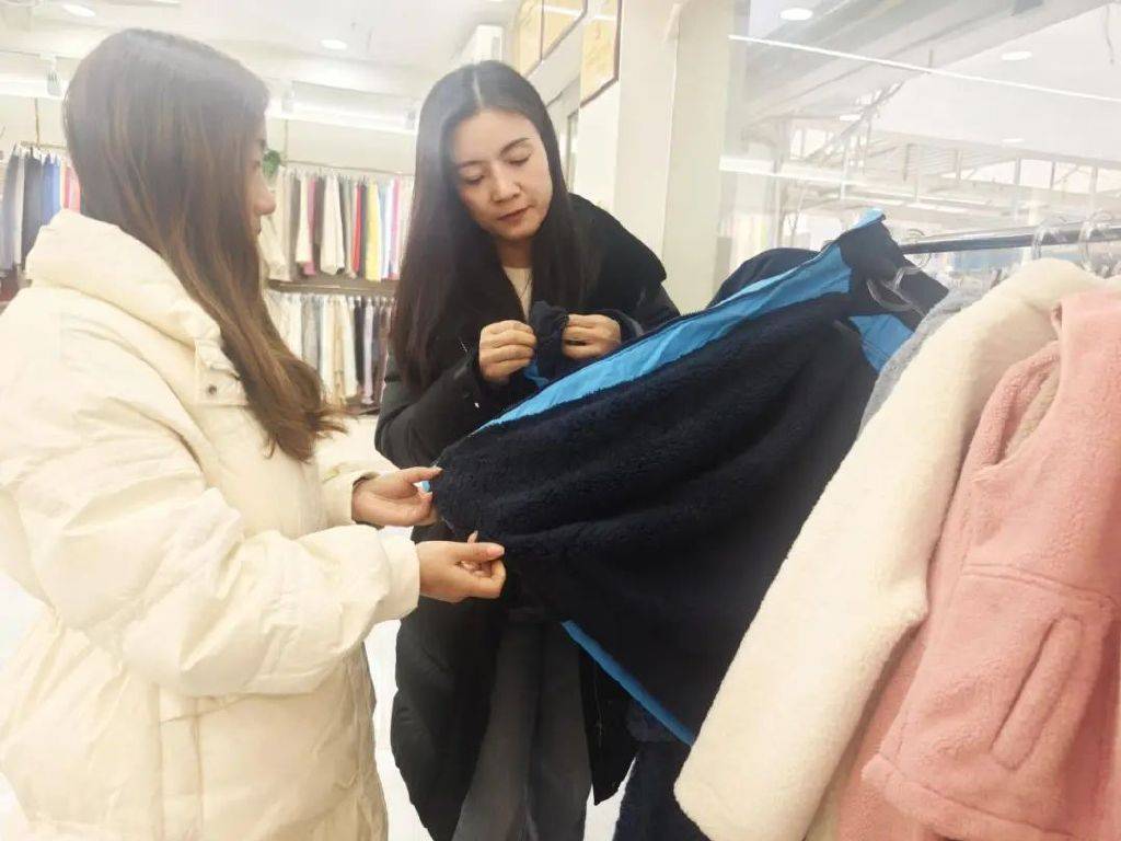 扩内需、破内卷？柯桥纺企先行一“布”